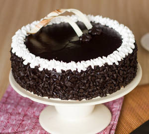 Choco Chips Cake