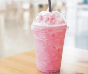 Strawberry Oreo Shake
