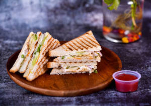 JAMBO Veg Grilled Sandwich