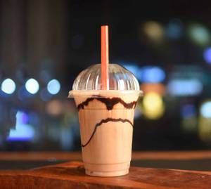 Dark Chocolate Milkshake with Ice cream