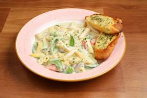 Veg Alfredo Pasta