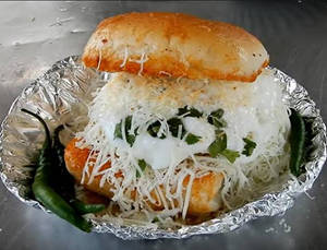 Cheese Vadapav