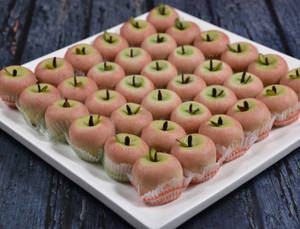 Kaju Apple