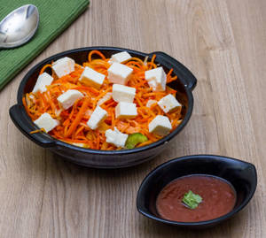 Paneer Sezwan Noodles