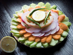 Green Salad (100% Restaurant Menu Price)