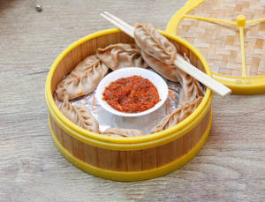 Paneer Steamed Momos (10pcs)