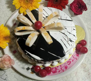 Chocolate Vanilla Cake