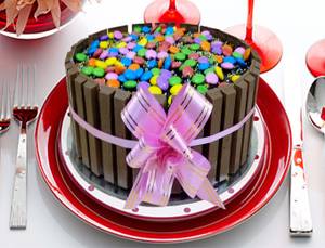 Eggless Kit Kat Gems Cake