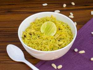 Lemon Rice With Papad