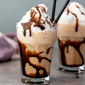 Cold Coffee With Vanilla Ice Cream
