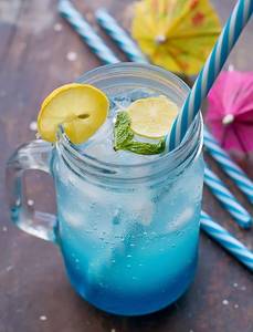 Blue Lagoon Mojito