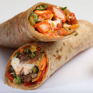 Paneer Schezwan Roll