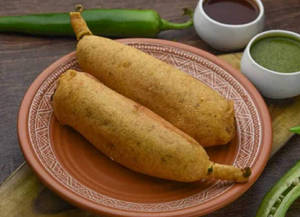 Mirchi Vada [1 Piece]