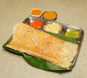 Onion Ravva Dosa