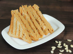 Wheat Bread Peanuts Butter (666 Kcal)
