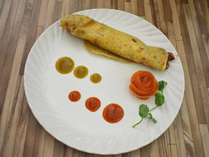 Eggless Chicken Roll (1 Pc)