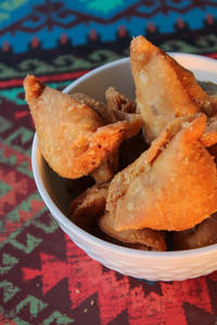 Dal Samosa (250Grams)