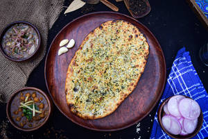 Aloo Garlic Kulcha