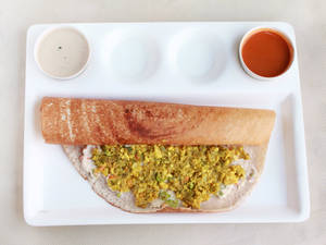 Paneer Stuffed Dosa