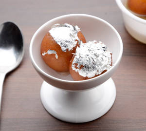Gulab Jamun (2 Pcs)