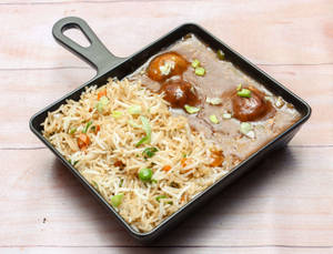 Veg Manchurian Fried Rice   