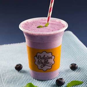 Blueberry White Choco Shake