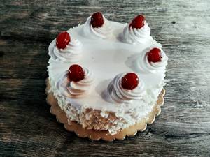 White Forest Cake (500 gms)