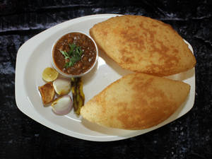 Chole Bhatura
