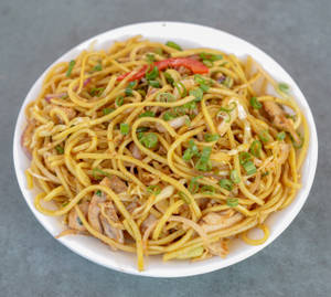 Chicken Chowmein Boneless