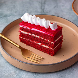 Red velvet pastry