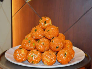 Dry Fruit Ladoo