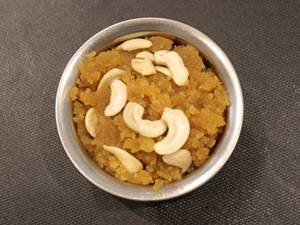 Moong Dal Sheera