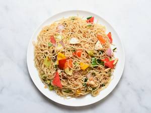 Veg Hakka Noodles