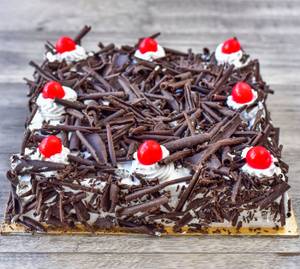 Black Forest Fresh Cream Cake