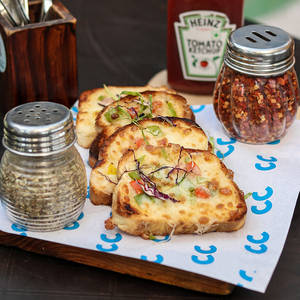 Garlic Bread Cheese & Premium Regular