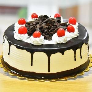 Eggless Black Forest Chocochip Cake (1kg)
