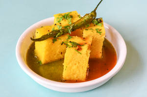 Marwadi Dhokla 