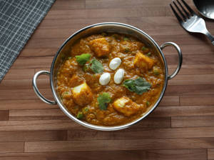 Mattar Paneer
