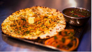 Amritsari Kulcha With Chole