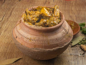 Matka Special Handi Chicken