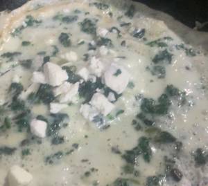 Egg White Omelette With Spinach And Feta