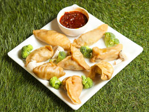 Veg Sampler Dumpling (8 pcs)