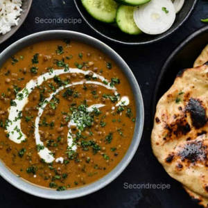 Dal Makhani+ 3 Chapati