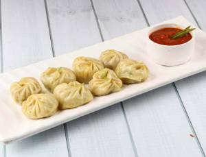 Steam Paneer Momos