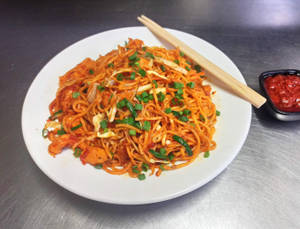Chicken Schezwan Noodles