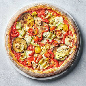 Special Red Pepper Corn Pizza