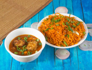 Triple Schezwan Rice / Noodles