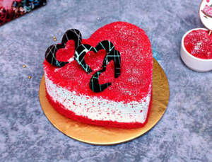 Red Velvet Heart Shape Cake (500 Grams)