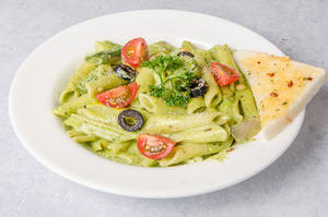 Veg Pesto Cream Pasta