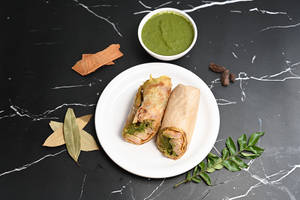 Chicken Achari Tikka Roll